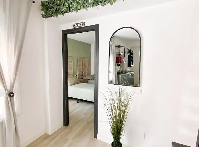 Casa Kalameta * エステポナ